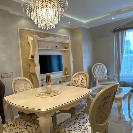 Yo Two - Lux With Parking Варна